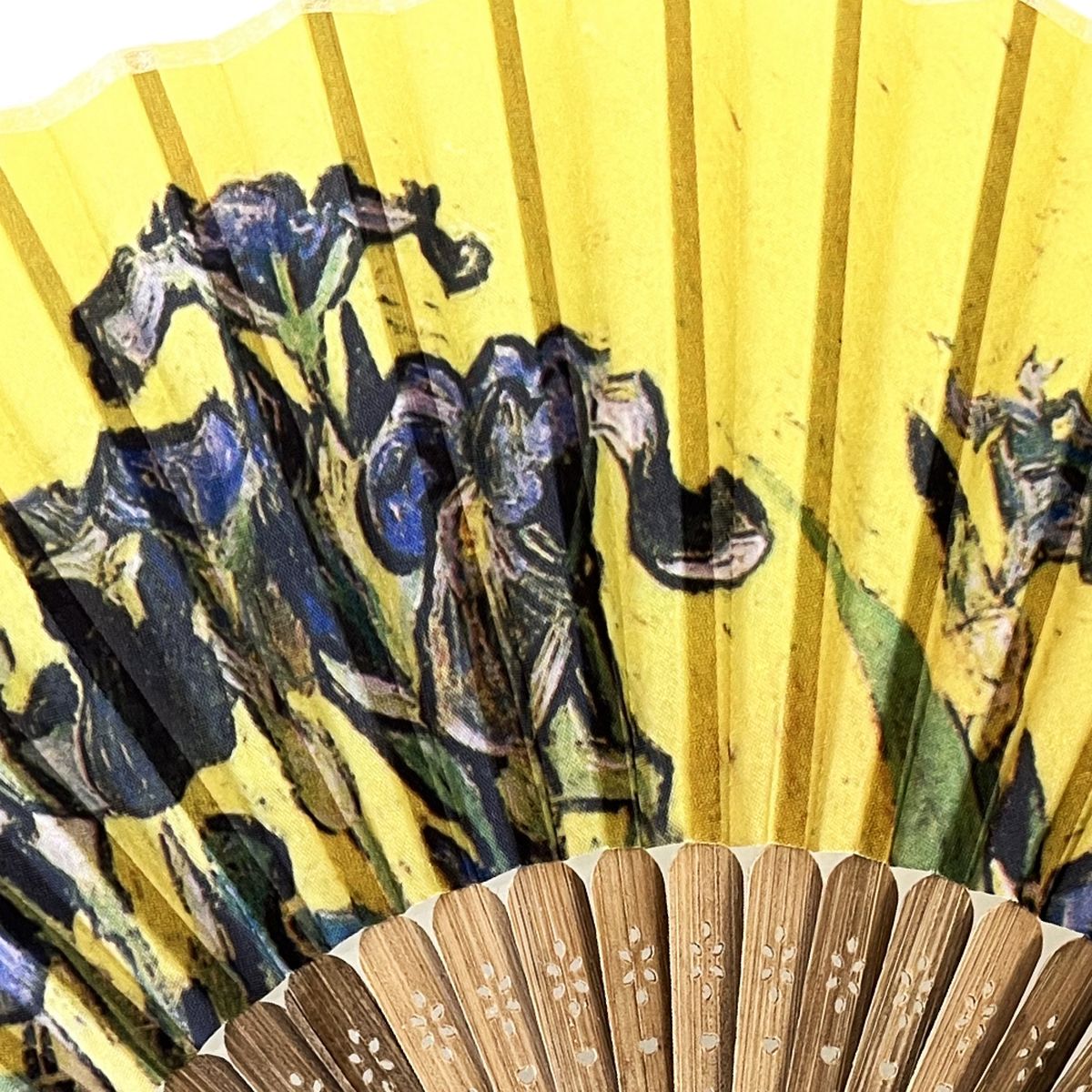 ventail dcoratif et utilitaire Iris Jaune - Van Gogh