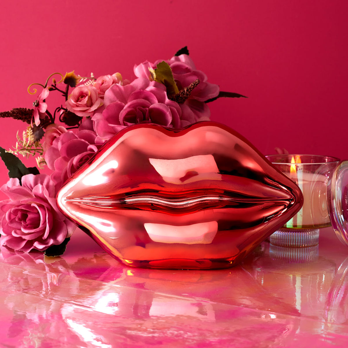 Tirelire Kiss en cramique rose