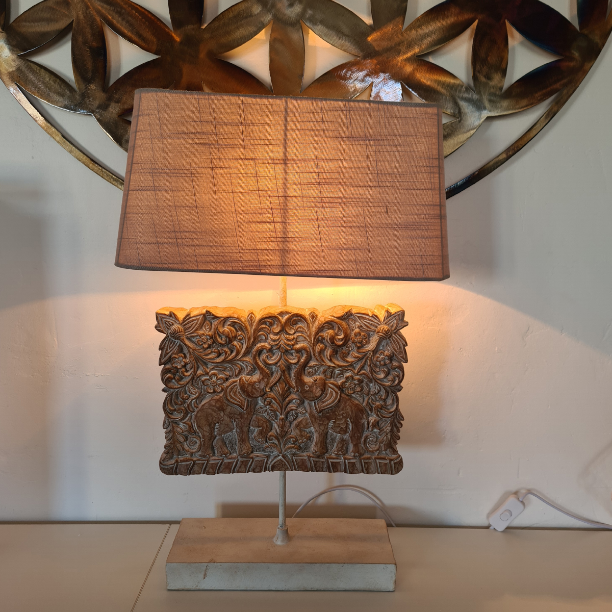 Grande Lampe motif lphant 61.5 cm