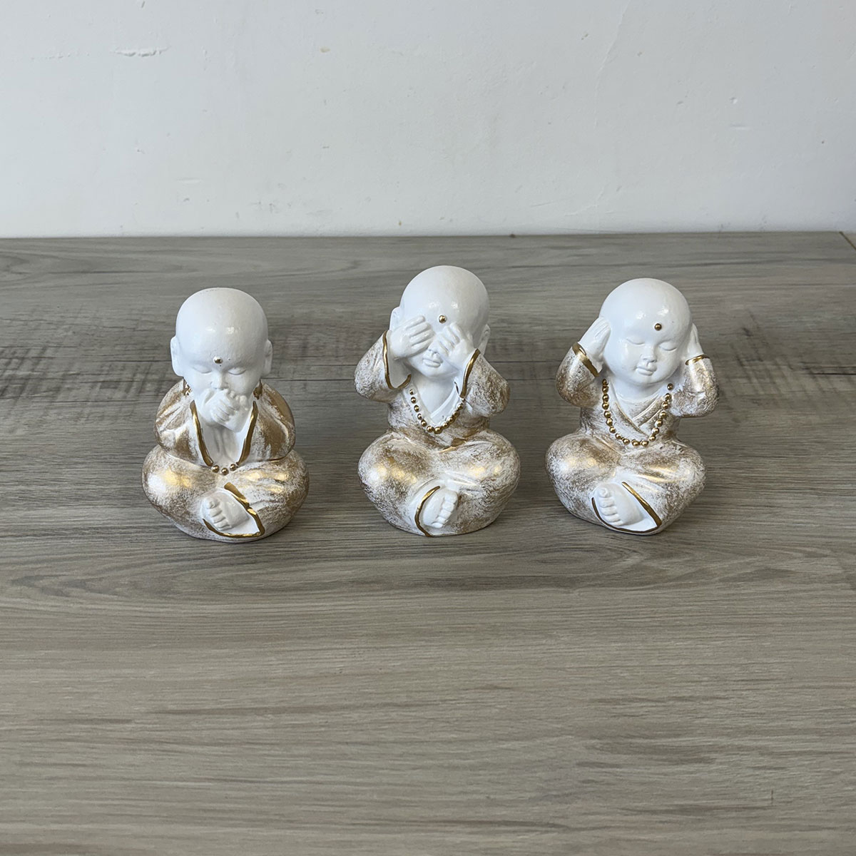 Statues en cramique trio de petits moines bouddhistes