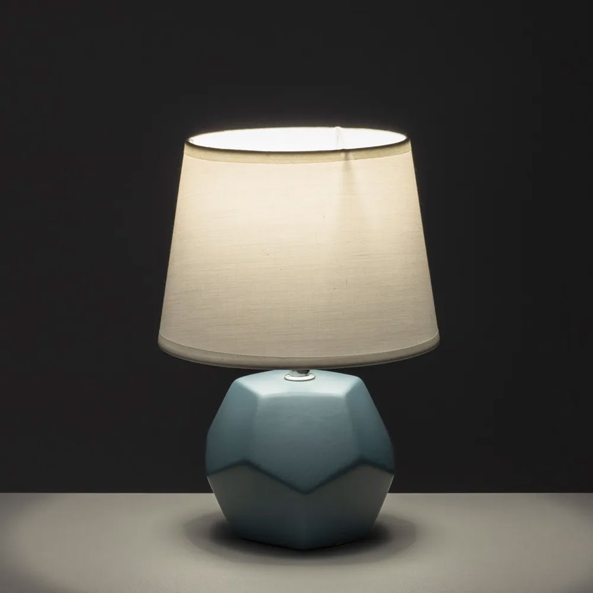 Lampe en cramique Ptrole 26 cm