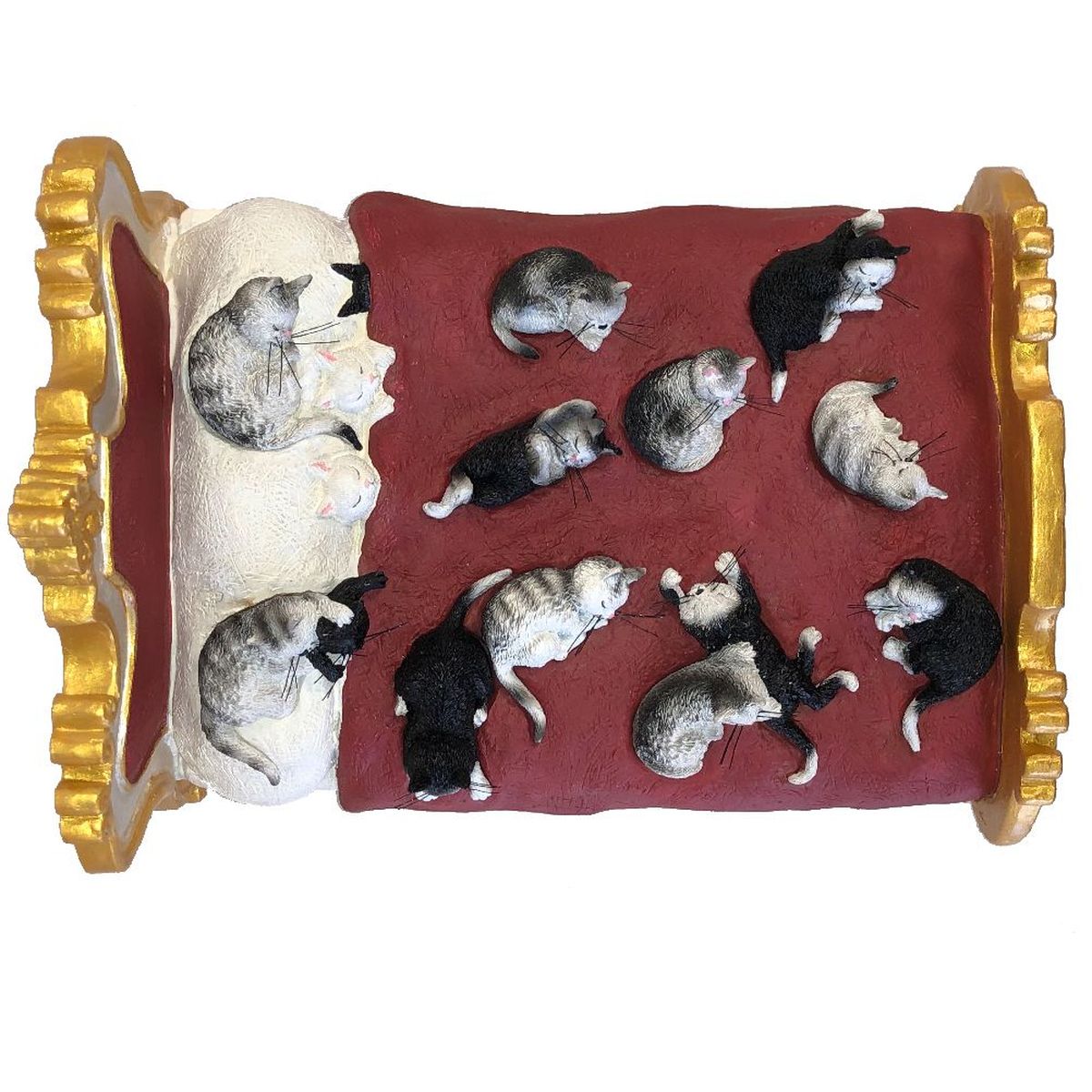 Statuette Les chats par Dubout - Des Chats sur un lit
