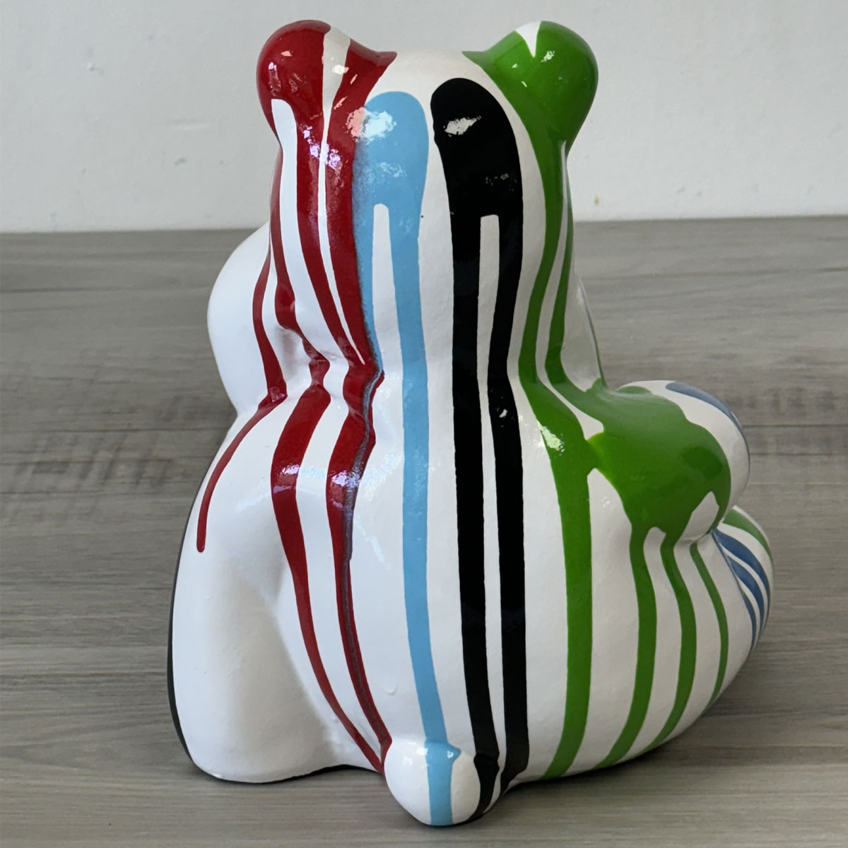 Statue en cramique hippopotame et multicolore 22 cm