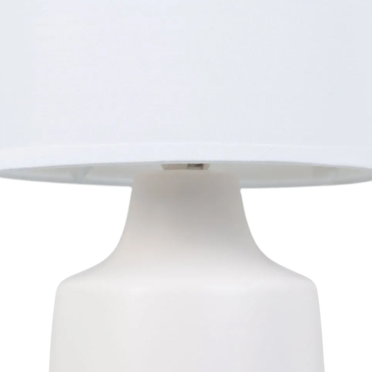 Lampe en cramique blanche