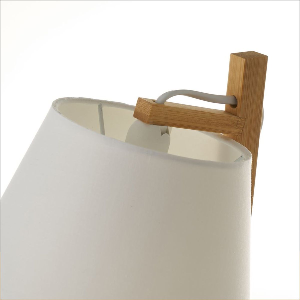Lampe de table abat-jour blanc en Bambou
