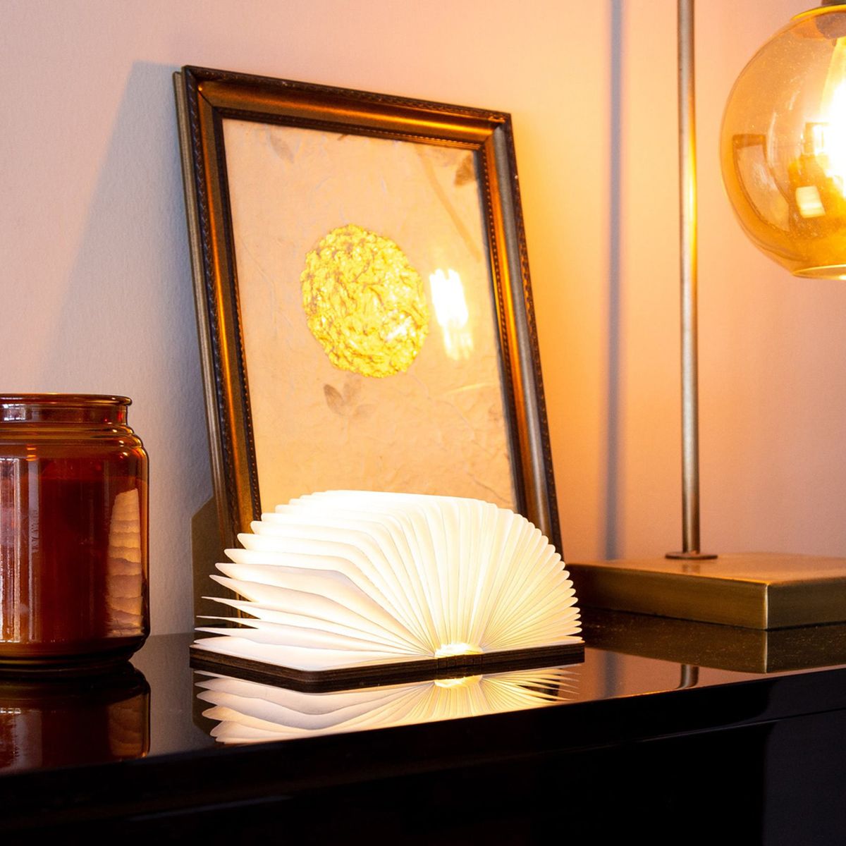 Lampe en forme de livre en bois vritable Noyer - Taille L