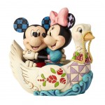 Figurine Collection Mickey et Minnie Bateau cygne