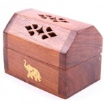 Porte cne d'encens en bois motif lphant