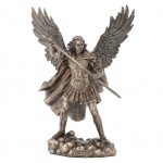 Statuette en polyrsine michel de couleur bronze