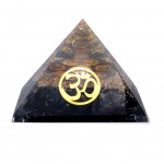 Pyramide Orgonite chakra et Tourmaline - 7.5 x 7.5 x 6 cm