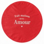 Set de table rond à paillettes brodé fait maison avec amour Set de table rond à paillettes brodé fait maison avec amour