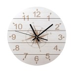 Horloge ronde en bois motif rose des vents 30 cm Horloge ronde en bois motif rose des vents 30 cm