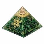 Pyramide Orgonite Aventurine avec Cube de M�tatron 5,5 cm