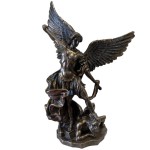 Statuette Saint Michel de couleur bronze